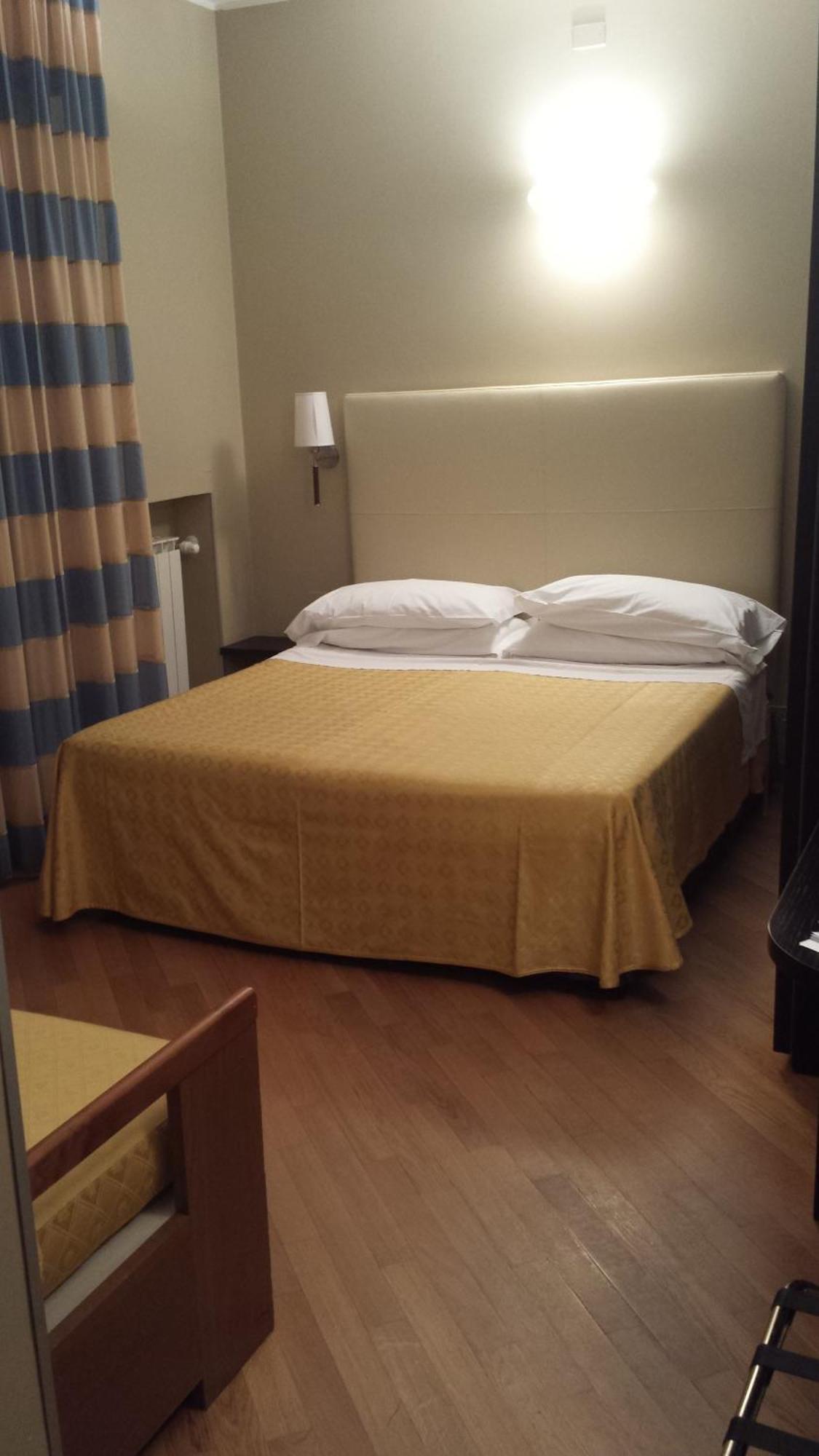 Hotel Corso Alaxi Hotels Alassio Bilik gambar