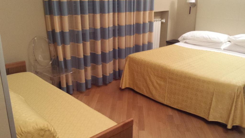 Hotel Corso Alaxi Hotels Alassio Bilik gambar
